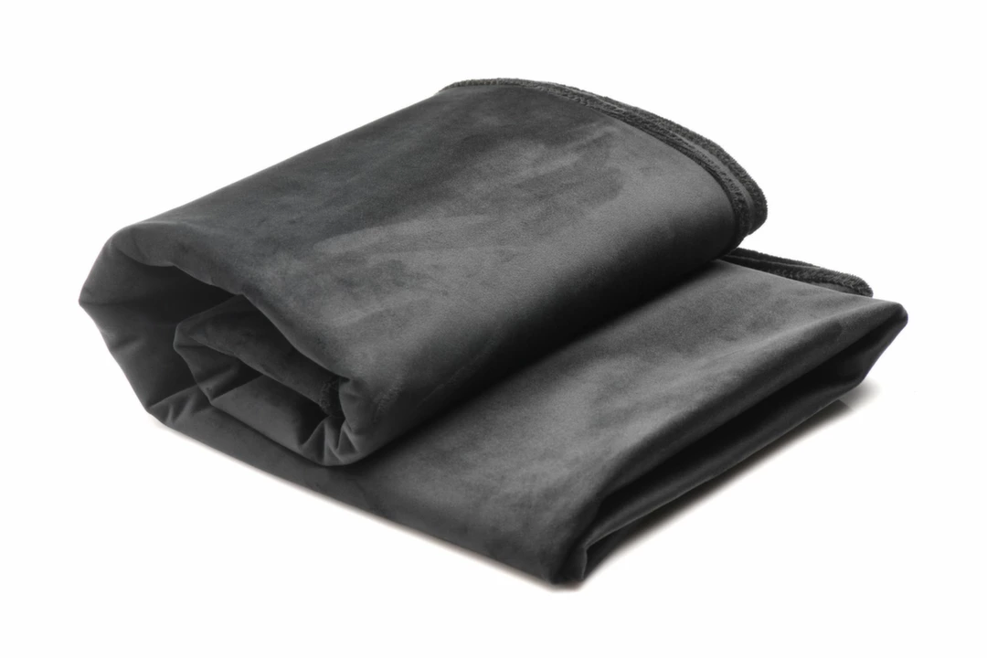 XR Brands atsparus vandeniui pledas, juodas, didelis