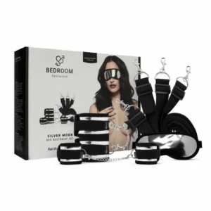 Loveboxxx Secret Pleasure Chest Silver Moon Set
