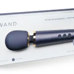 le Wand Petite Navy masažo lazdelė