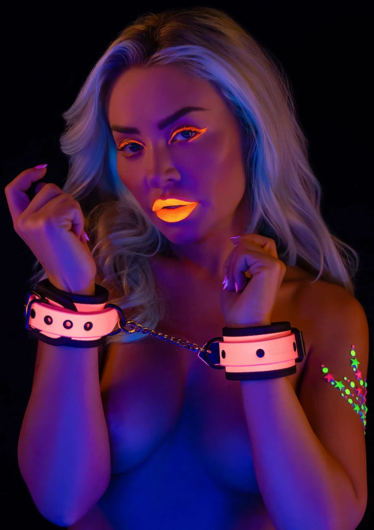 Taboom Glow in the Dark Wrist Cuffs - Image 6