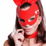 Kinky Diva triušio kaukė iš blizgios dirbtinės odos, raudona