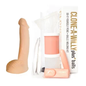 Clone A Willy dildo gamybos rinkinys su sėklidėmis, kūno spalvos